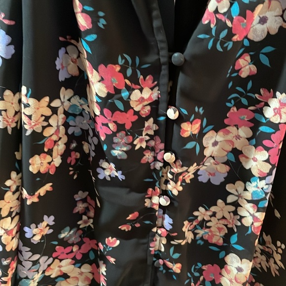 Vici Floral Blouse - Picture 4 of 6